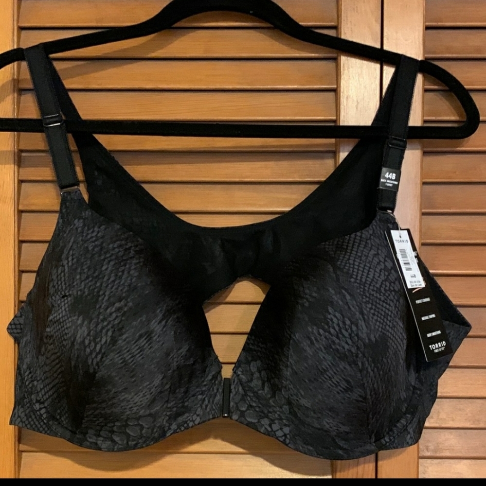 Torrid Back Smoothing T-Shirt Bra